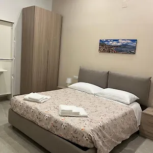 Affittacamere Neapolis Francy Vesuvio, Napoli