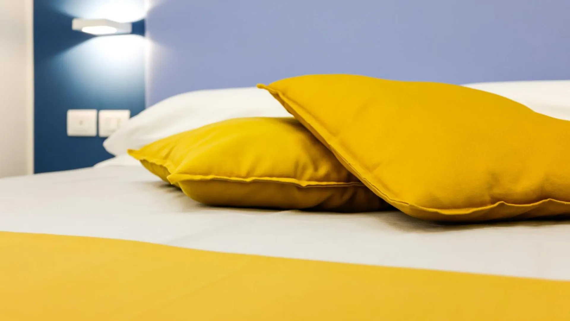 Guest house V10 Guesthouse - Vanvitelli 10 Naples