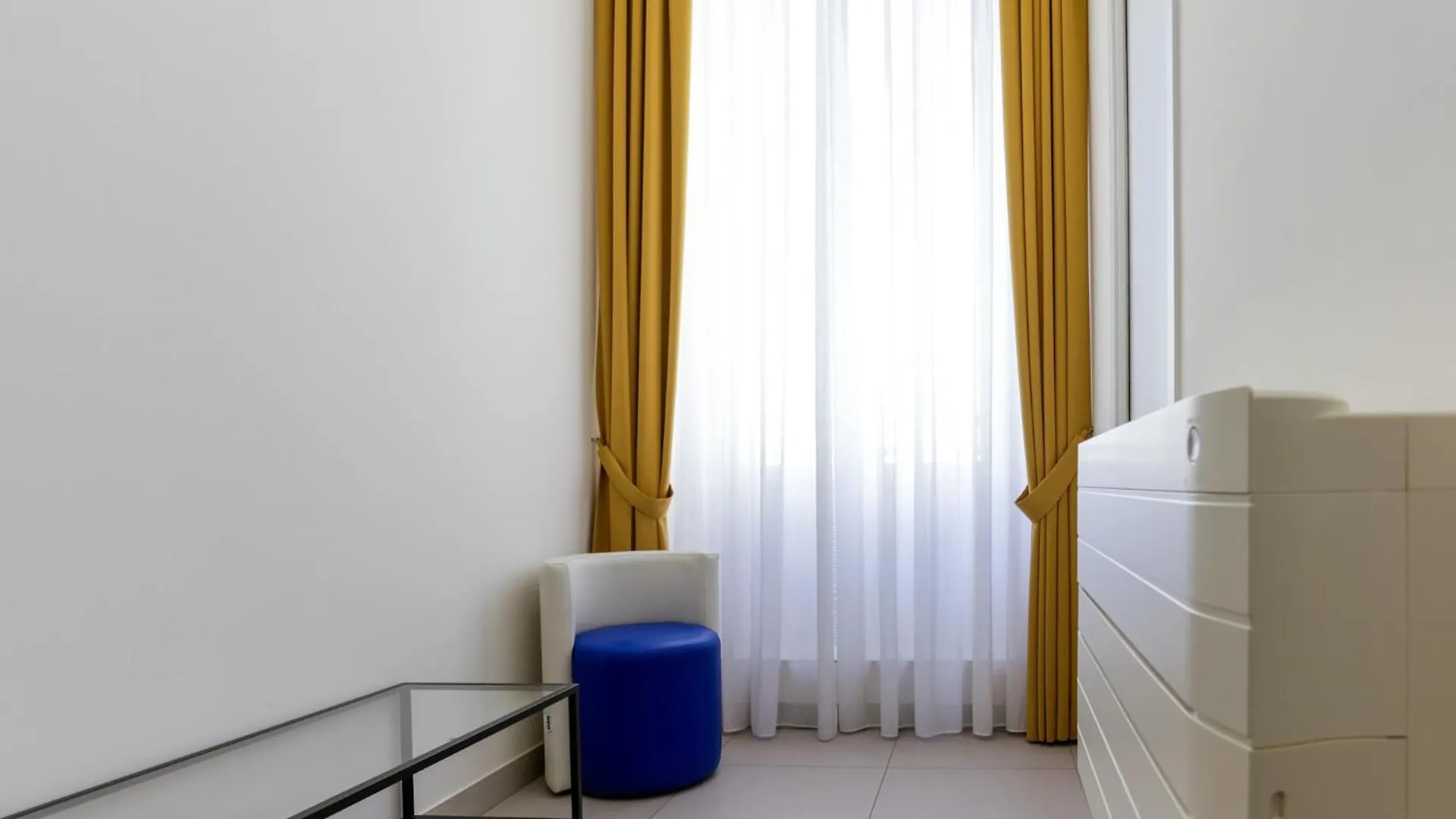 V10 Guesthouse - Vanvitelli 10 Naples 0*,
